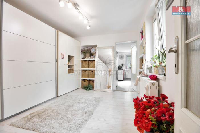 Prodej rodinného domu, Roudnice nad Labem, Rvačov, 300 m2