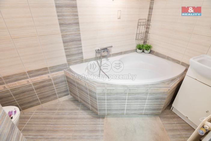 Prodej rodinného domu, Roudnice nad Labem, Rvačov, 300 m2