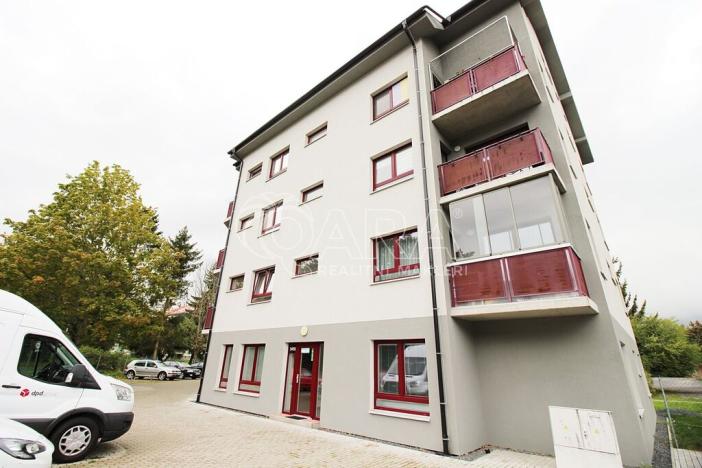 Pronájem bytu 2+kk, Kladno, Havlíčkova, 46 m2
