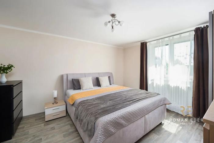 Prodej bytu 3+1, Praha - Liboc, Evropská, 78 m2