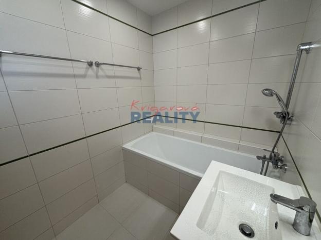 Prodej bytu 2+1, České Budějovice, Lipenská, 70 m2