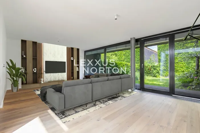 Prodej rodinného domu, Praha - Vokovice, Coriových, 292 m2