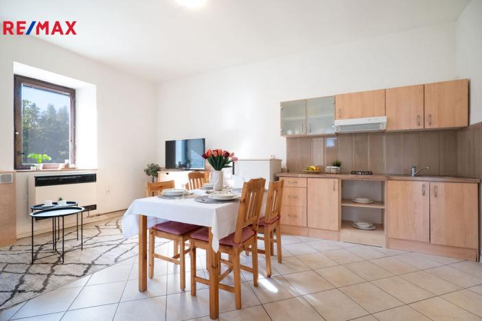 Prodej rodinného domu, Kundratice, 770 m2