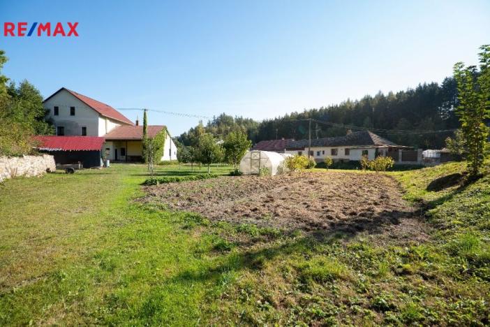 Prodej rodinného domu, Kundratice, 770 m2