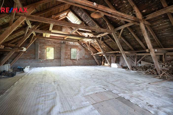 Prodej rodinného domu, Kundratice, 770 m2