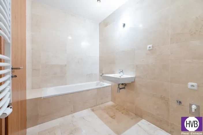 Prodej bytu 2+kk, Praha, U Elektry, 56 m2