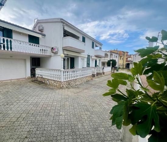 Prodej bytu 2+kk, Vir, Chorvatsko, 41 m2