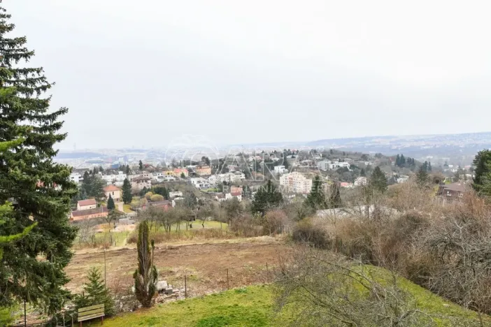 Pronájem bytu 3+1, Praha - Troja, Na Šutce, 100 m2