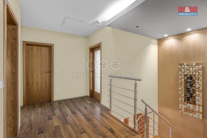 Prodej rodinného domu, Psáry - Dolní Jirčany, V Domkách, 255 m2