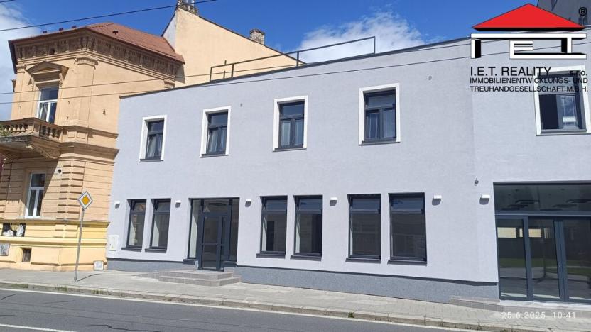 Pronájem obchodního prostoru, Opava, Olomoucká, 94 m2