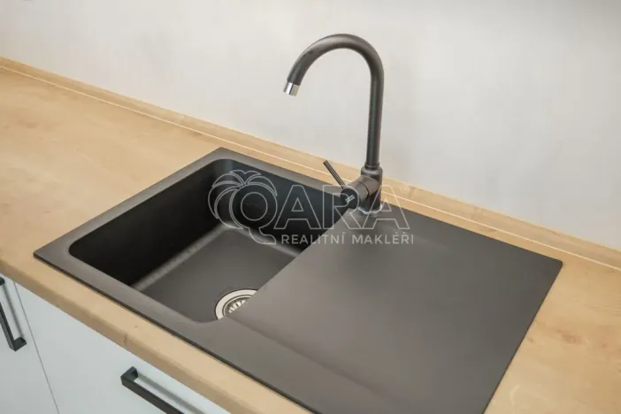 Pronájem bytu 2+kk, Plzeň - Újezd, Safírová, 54 m2