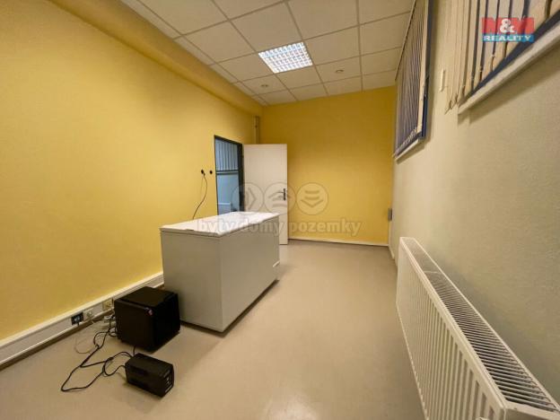 Pronájem obchodního prostoru, Chrudim - Chrudim II, Topolská, 106 m2