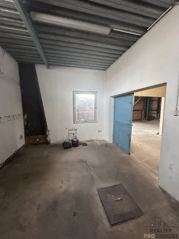 Pronájem skladu, Blansko, 280 m2