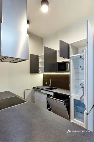 Pronájem bytu 2+kk, Brno, Jakubská, 78 m2