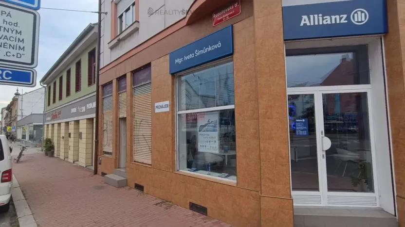 Pronájem obchodního prostoru, České Budějovice - České Budějovice 3, Jeremiášova, 102 m2