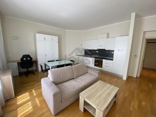 Pronájem bytu 2+kk, Praha - Holešovice, Ovenecká, 55 m2