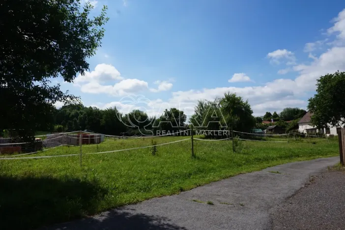 Prodej pozemku pro bydlení, Benátky, 856 m2