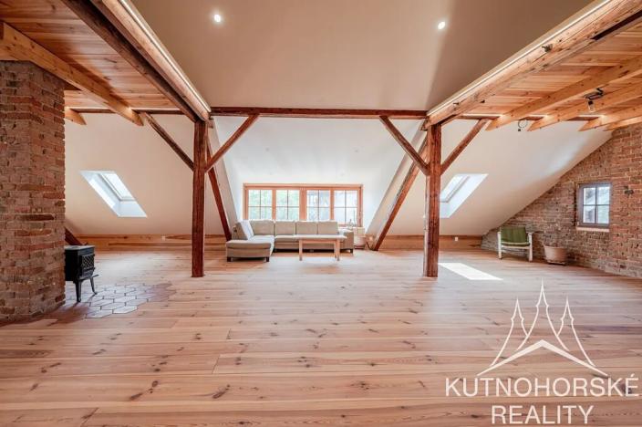 Prodej ubytování, Malešov, 461 m2