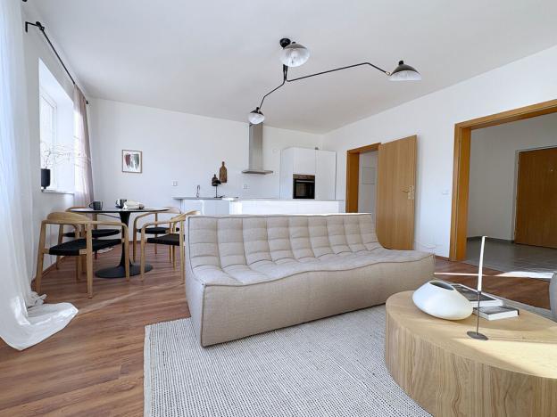 Pronájem bytu 2+kk, Praha - Libeň, Na žertvách, 61 m2