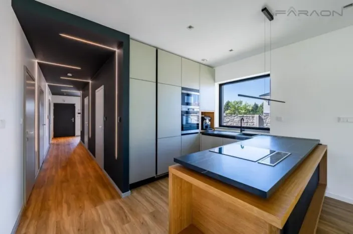 Prodej rodinného domu, Mukařov - Srbín, Bezová, 132 m2