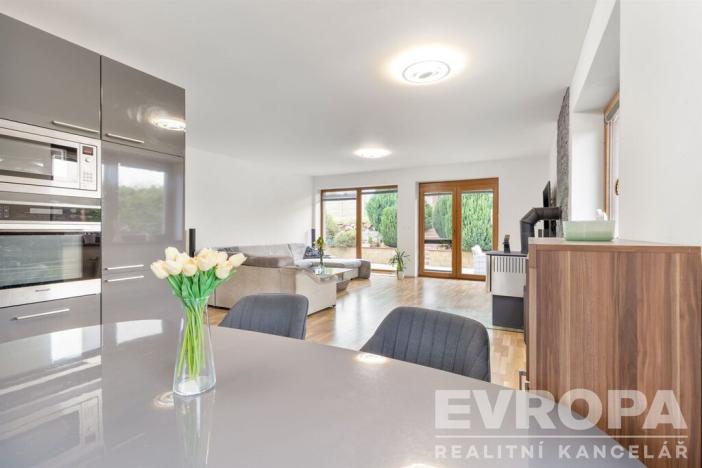 Prodej rodinného domu, Dolní Krupá, 121 m2