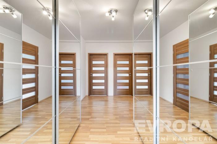 Prodej rodinného domu, Dolní Krupá, 121 m2