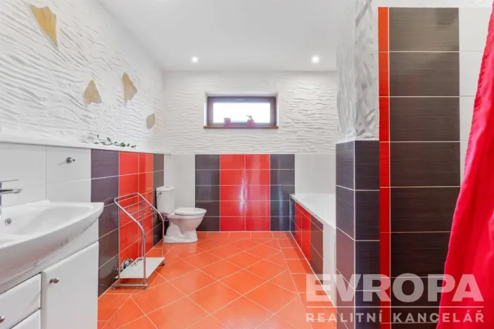 Prodej rodinného domu, Dolní Krupá, 121 m2