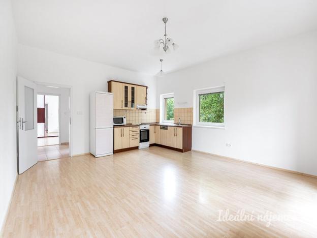 Pronájem bytu 2+kk, Praha - Prosek, Vysočanská, 56 m2