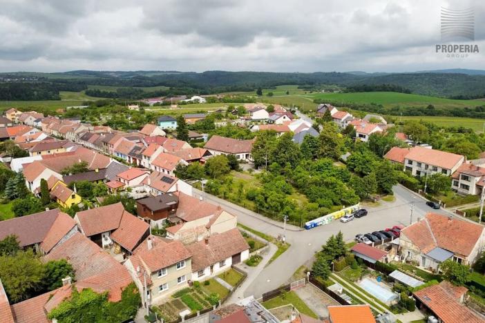 Prodej pozemku pro bydlení, Lažánky, 388 m2