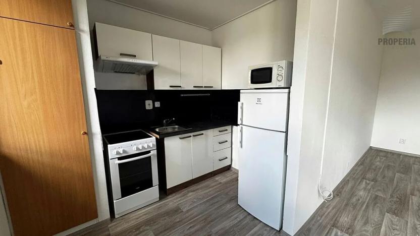 Prodej bytu 1+kk, Dolní Kounice, Masarykovo náměstí, 39 m2