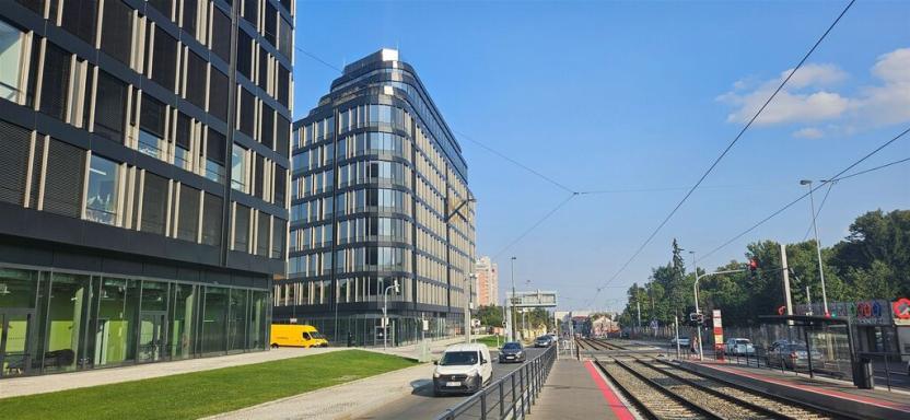 Pronájem obchodního prostoru, Praha - Strašnice, náměstí Marie Schmolkové, 342 m2