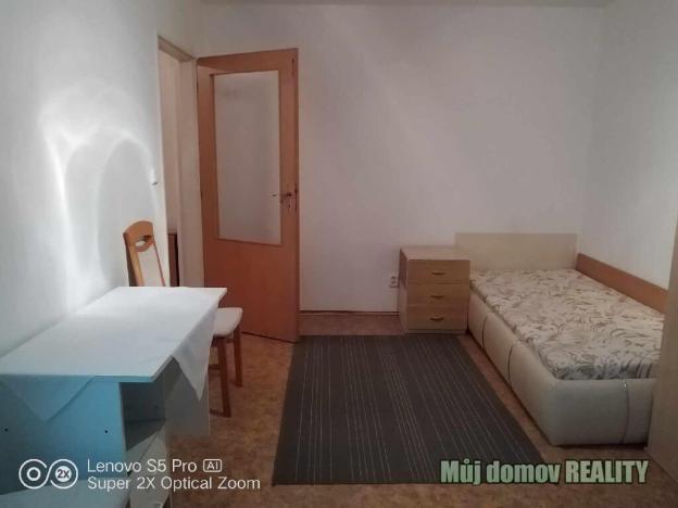 Pronájem bytu 1+kk, Milovice - Mladá, Braniborská, 29 m2