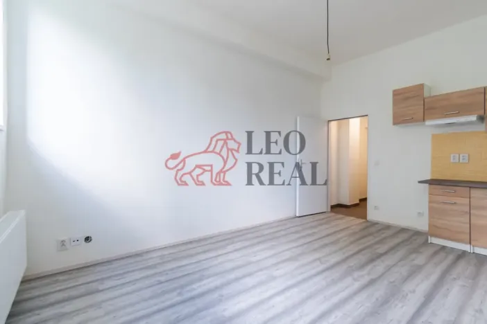 Pronájem bytu 2+kk, Strašice, 35 m2