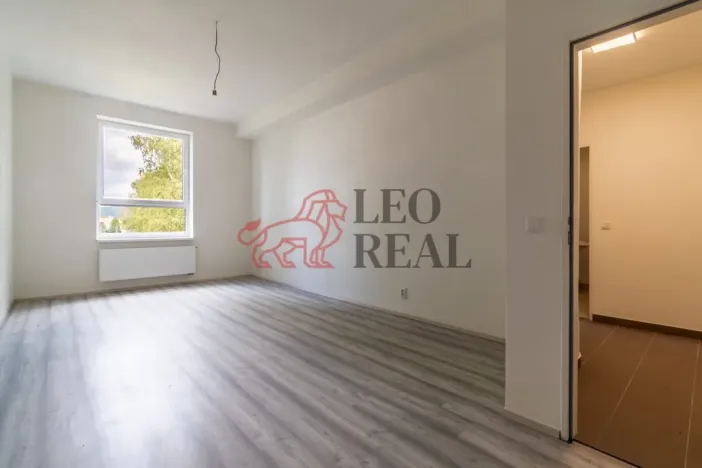 Pronájem bytu 2+kk, Strašice, 35 m2