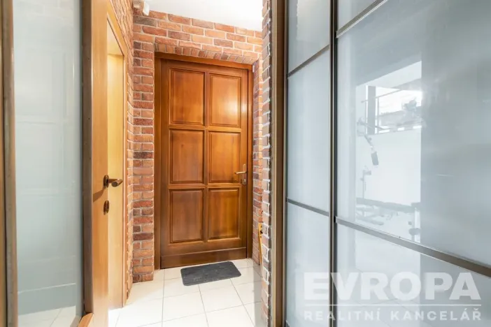 Prodej rodinného domu, Sulice - Hlubočinka, U Lesa, 272 m2