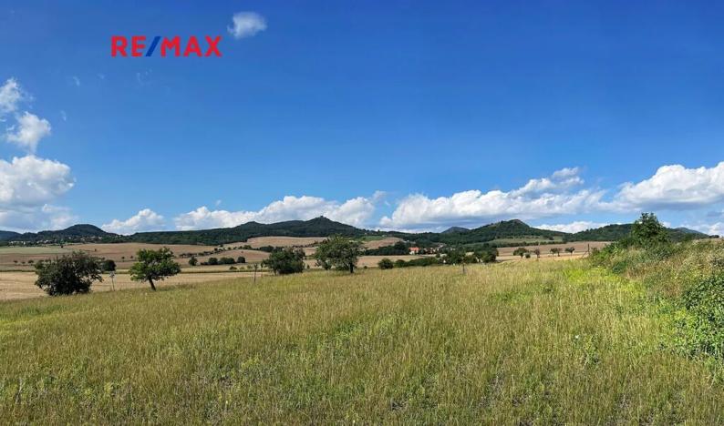 Prodej komerčního pozemku, Podsedice, 4847 m2