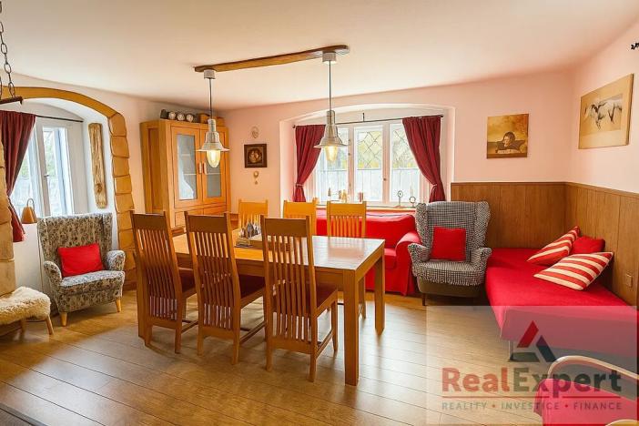 Prodej rodinného domu, Vraný, 250 m2