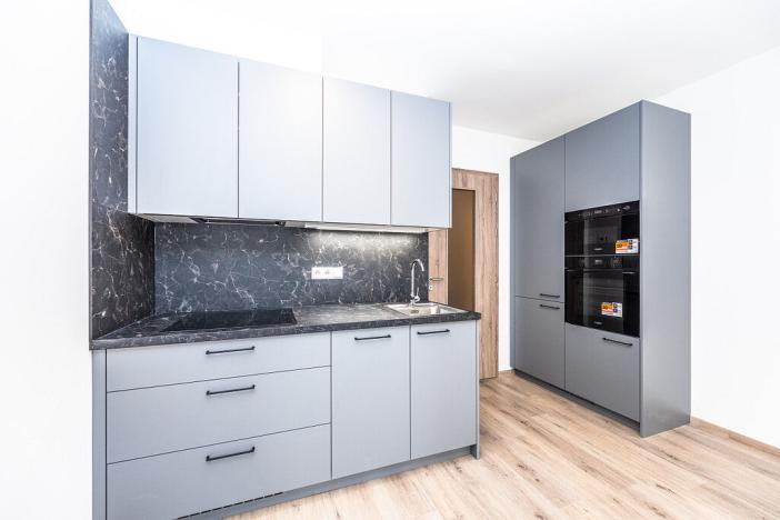 Pronájem bytu 1+kk, Praha - Háje, Výstavní, 33 m2