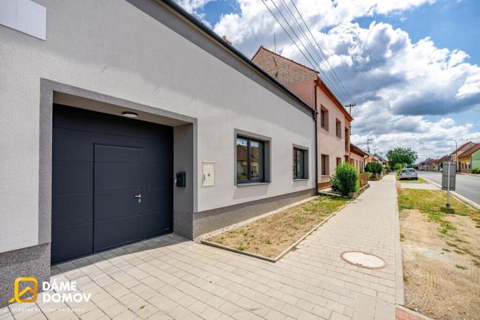 Prodej rodinného domu, Uherský Ostroh - Ostrožské Předměstí, Blatnická, 128 m2