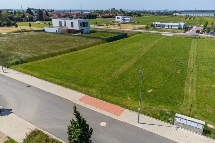 Prodej pozemku pro bydlení, Vestec, Čechova, 1239 m2