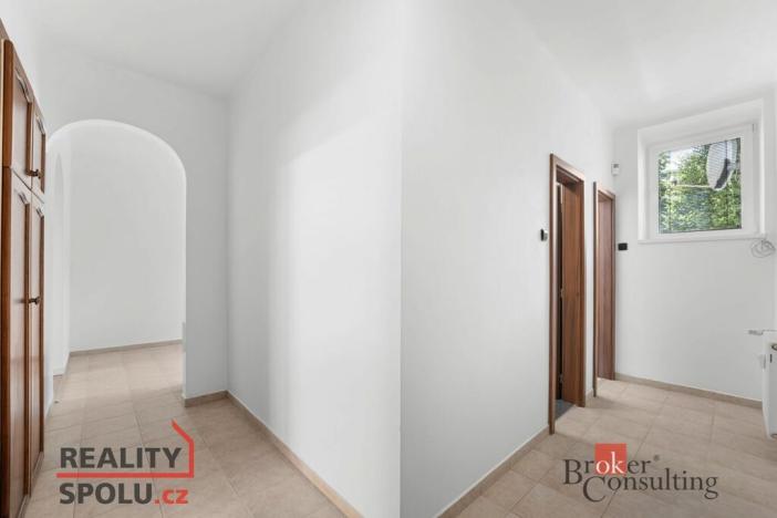 Prodej bytu 3+1, Pardubice - Zelené Předměstí, Sladkovského, 76 m2