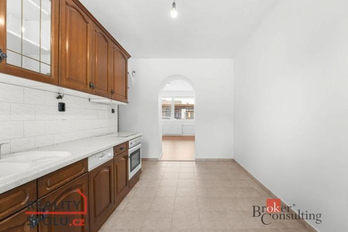 Prodej bytu 3+1, Pardubice - Zelené Předměstí, Sladkovského, 76 m2