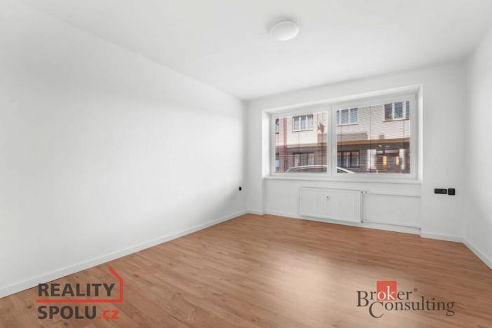 Prodej bytu 3+1, Pardubice - Zelené Předměstí, Sladkovského, 76 m2