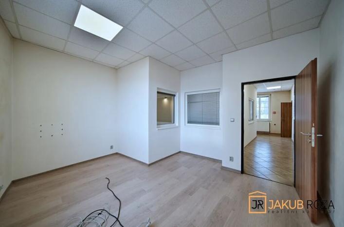 Pronájem kanceláře, Vrchlabí, Na bělidle, 159 m2