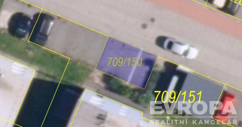 Prodej garážového stání, Popůvky, 12 m2