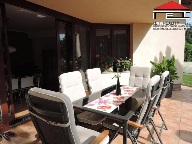 Prodej rodinného domu, Křenice, Silnička, 244 m2