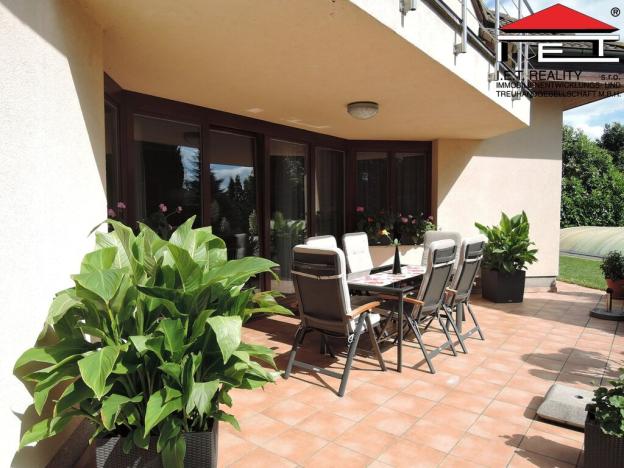 Prodej rodinného domu, Křenice, Silnička, 244 m2