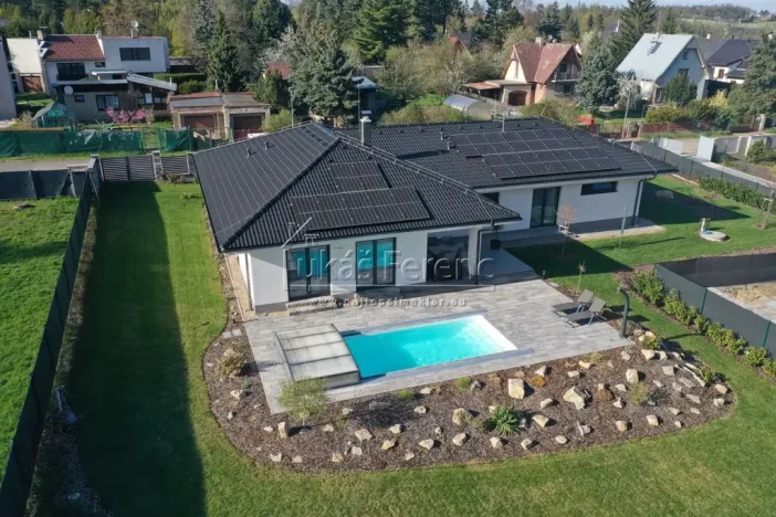 Prodej rodinného domu, Praha - Sobín, Valtická, 221 m2