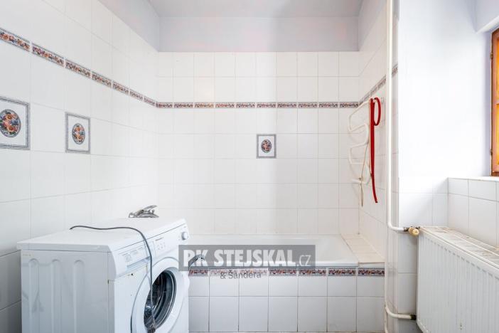 Prodej zemědělské usedlosti, Brloh, 430 m2