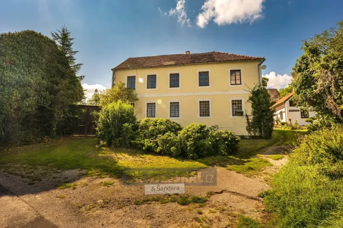 Prodej zemědělské usedlosti, Brloh, 430 m2